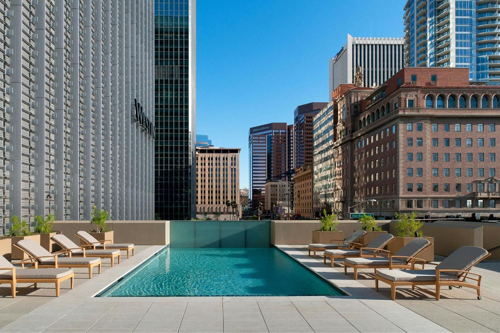 The Westin Phoenix Downtown Exterior photo